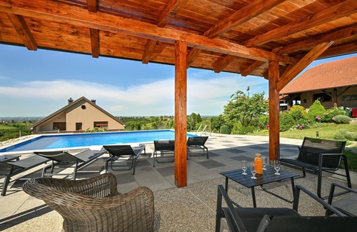 Sveti Ilija House | Pet friendly home in Luzan Biskupecki