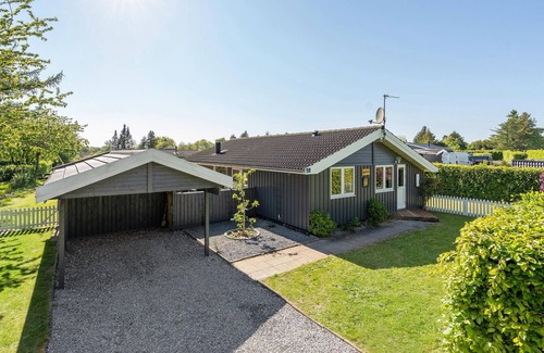 Bog By House | Pet friendly home in Bogø By with sauna