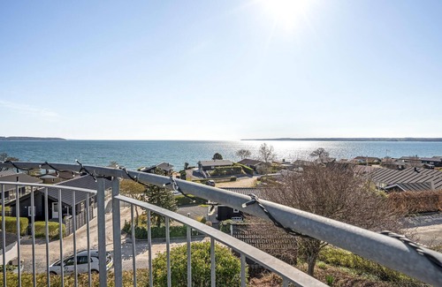Hvidbjerg Strand House | Pet friendly home in Børkop with WiFi