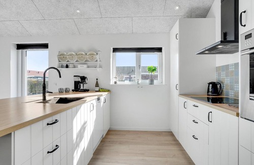 Oster Hurup House | Pet friendly home in Hadsund with sauna