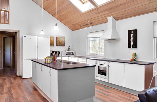 Idestrup House | Pet friendly home in Idestrup with WiFi