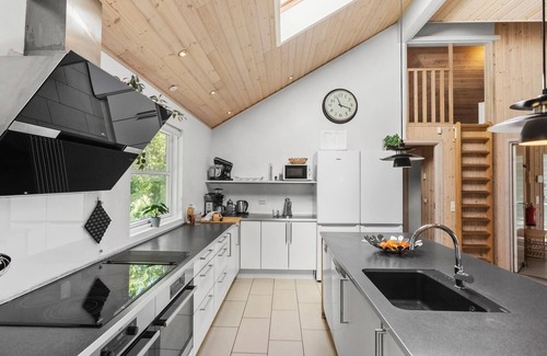 Idestrup House | Pet friendly home in Idestrup with sauna