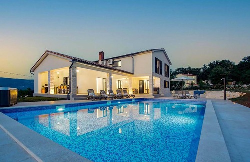 Krsan House | Pet friendly home in Krsan with sauna
