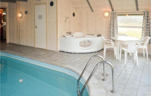 Houvig Strand House | Pet Friendly Home In Ringkøbing With Sauna