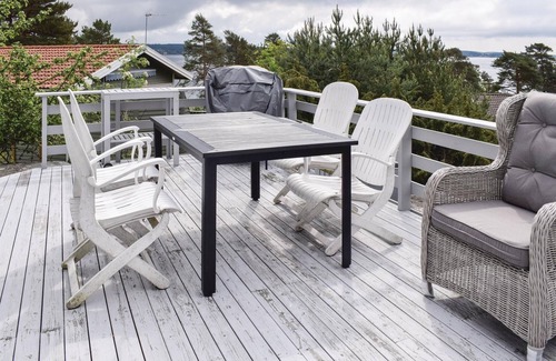 Raade House | Pet friendly home in Rygge with kitchen