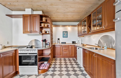 Tranekaer House | Pet friendly home in Tranekær with WiFi
