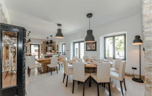 Tkon House | Pet Friendly Home In Tkon