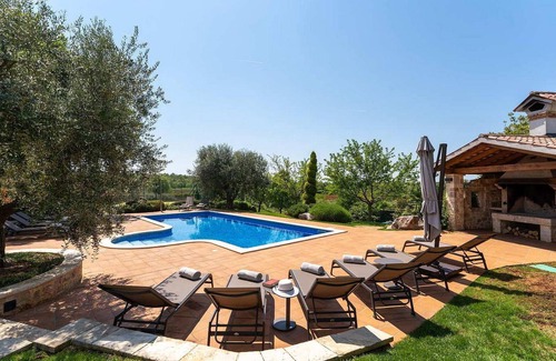 Lasici House | Pet friendly home in Vizinada with WiFi