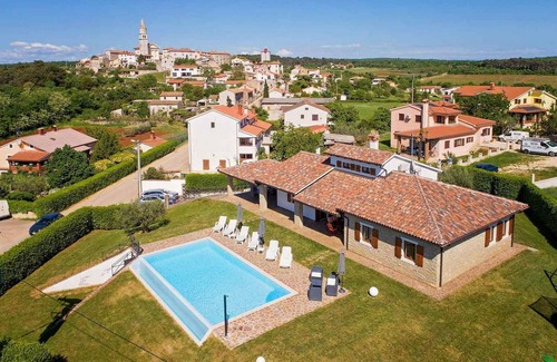 Strpacici House | Pet friendly home in Visnjan with WiFi