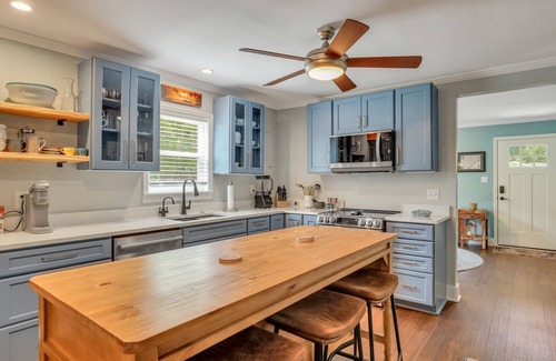 Johns Island House | Pet Friendly Home with Fenced Yard, Conveniently Located!