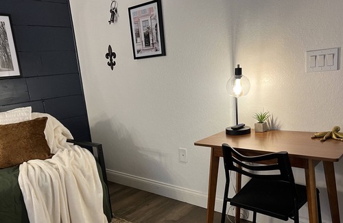 Winter Haven House | Pet Friendly Home 2 Miles from Legoland/Peppa Pig Water Park - Privately Fenced