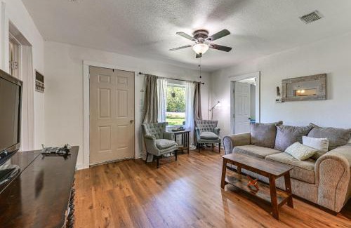Aubrey House | Pet-Friendly Home with 1-Acre Yard in Aubrey