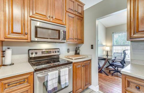 Pensacola House | Pet-Friendly Home with Yard - 8 Mi to Perdido Keys!
