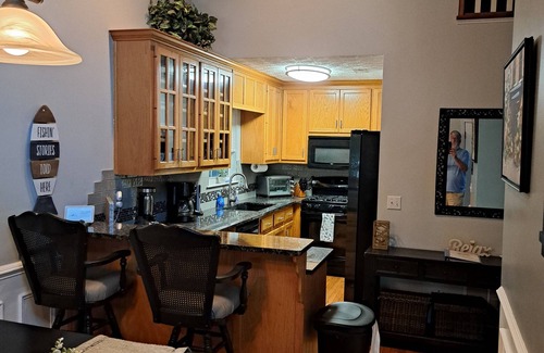 Wedowee House | Pet-Friendly Home with Hot Tub and Dock