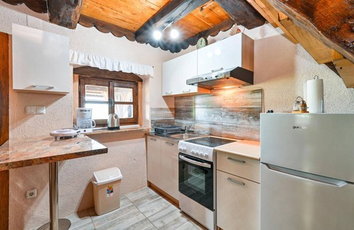 Sveti Ivan Zelina House | Pet friendly home in Sveti Ivan Zelina