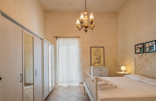 Uggiano la Chiesa House | Pet-Friendly Holiday Home Casa Papadia - Trilocale Basilico with Pool & Wi-Fi