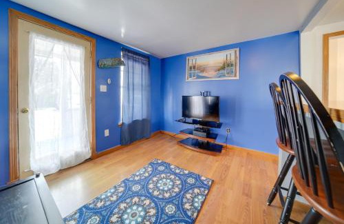 Geneva-on-the-Lake House | Pet-Friendly Lake Erie Cottage - Walk to the Water