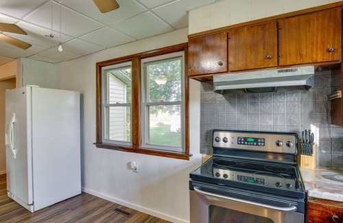 Blooming Prairie House | Pet-Friendly Minnesota Farm House w/ Fire Pit!