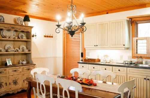 Rosman House | Pet friendly! Mountain views and only 20 mins to Brevard!