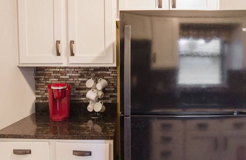 Table Rock Condo | Pet Friendly ~ Resort Amenities ~ Near the 76 Strip ~ FREE TICKETS INCLUDED! (PR50-4)