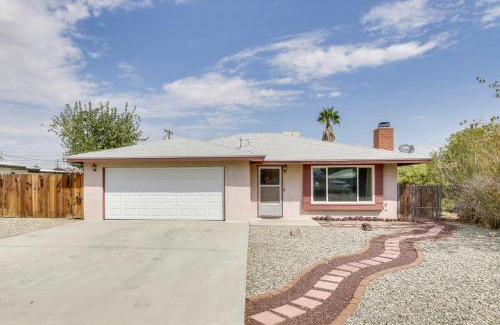 Ridgecrest House | Pet-Friendly Ridgecrest Home Near OHV Trails!