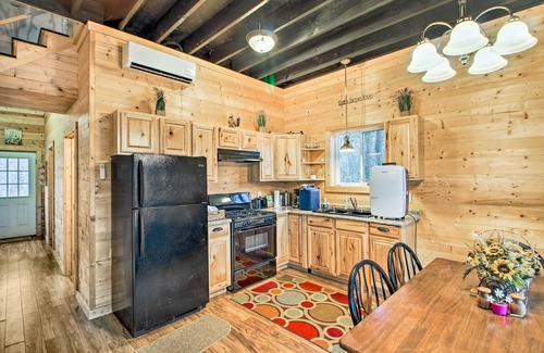 Georgetown Cabin | Pet-Friendly Santee River Retreat w/Private Dock!