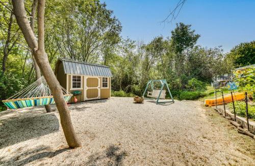 Sheboygan House | Pet-Friendly Sheboygan Home 4 Mi to Lake Michigan