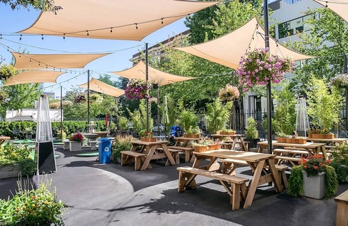 Goose Hollow Hotel | Pet-friendly Suite, Near Providence Park! Onsite Dining and Fitness Center!