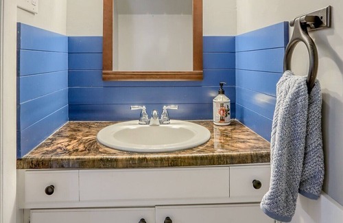 Highspire House | Pet Friendly Townhouse