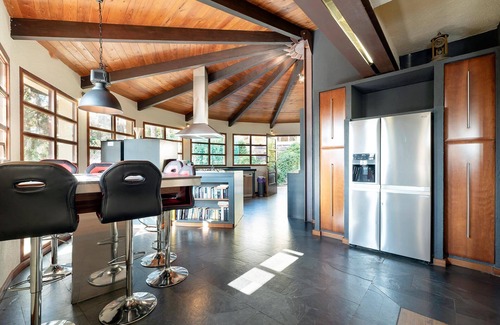 Olivella Villa | Pet-Friendly Villa Palmeras Sitges Hills with Pool & Wi-Fi