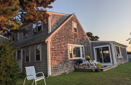 West Chatham House | Pet Friendly Waterfront Overlooking Oyster River
