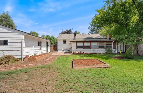 Longmont House | Pet/Kid Friendly - Spacious Whole House with Finished Basement and Parking!