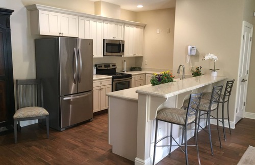 Farmdale Bed & Breakfast | Peter Allen Inn & Event Center