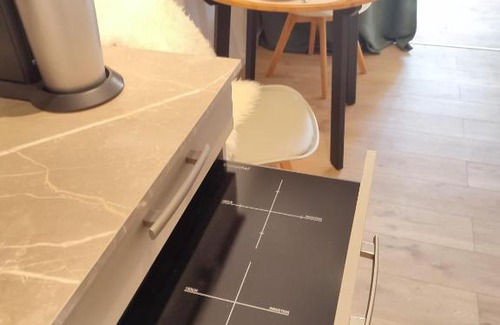 Konstanz Apartment | Peter West