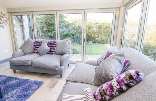 Youlgreave House | Peters Lea