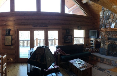 Grand Rapids Cabin | Peterson Bay Lodge: 26 summer books Fri to Fri. Great dates below-10% discount!