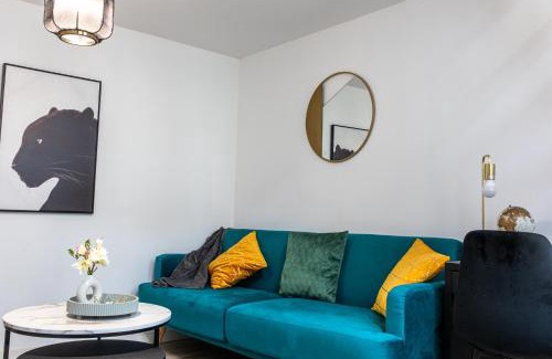 Cambrai Apartment | Petit Cocon Mezzanine