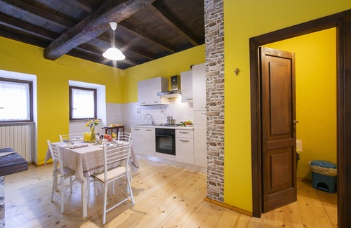 Brovello Apartment | Petit Coeur Dans L' Ancien Village, Brovello Carpugnino, Italy