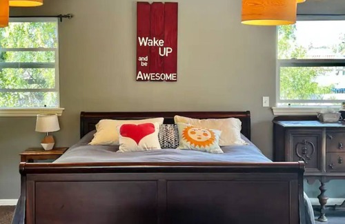 Callender House | Petite Barn