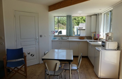Pont-l'Abbe Ski Chalet | Petite Maison Bois , au Calme , a la Campagne Proche de la mer et des Commerces