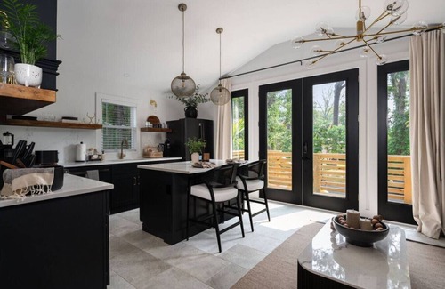 Kitty Hawk House | Petite Noire - Hot Tub - Copper Soaking Tubs!
