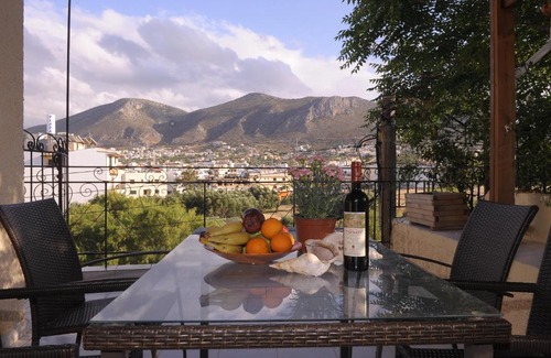 Limenas Chersonisou Apartment | Petite Studio Amazing Mountain View