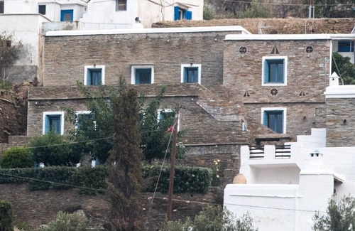 Ormos Korthiou Apartment | Petra Traditional House 1