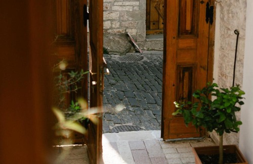 Gjirokaster House | Petrichor