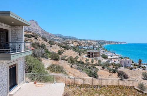 Kastri Villa | Petrina 4 villa,next to beach & taverns,South Crete