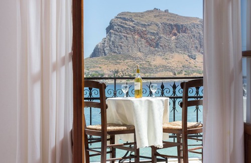 Monemvasia House | Petrino Guesthouse