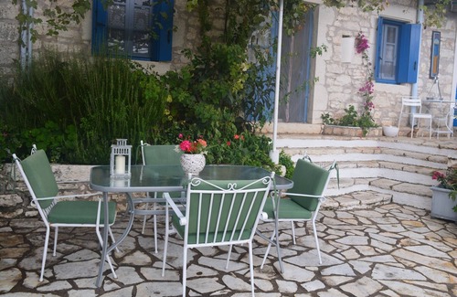 Katokhorion Apartment | Petrino The Old Grocer in beautiful Katohori Village on Lefkada Island