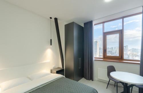 Kyiv Apartment | Petrovdom Apartments 14-2 in RC Diplomat Hall, Zhylianska 59