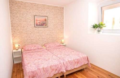 Cancini House | Pets friendly Holiday House Danny with Pool