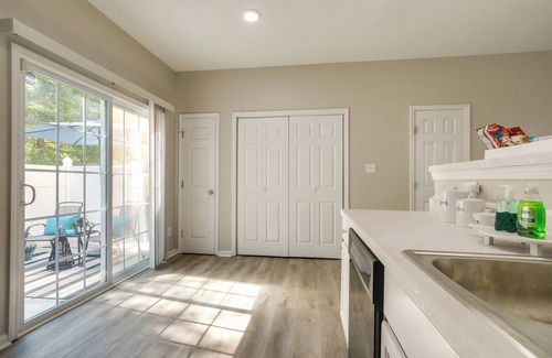 Southeast Raleigh House | Pets Welcome: Townhome w/Patio in Raleigh!